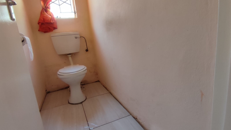 2 Bedroom Property for Sale in Boitekong North West